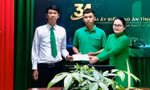 Tài xế xe taxi 'tá hỏa' khi khách chuyển nhầm hơn 400 triệu cho cuốc xe 413 nghìn đồng