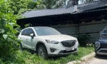 'Bỏ quên' Mazda ở quán bia Hà Nội nhiều năm, chủ xe xuất hiện với lý do bất ngờ