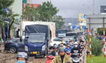 Đường phố Đà Nẵng 'xơ xác' sau mưa ngập lịch sử