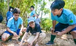 Lớp học đặc biệt trên bán đảo Sơn Trà