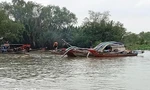 “Cát tặc” ở Đồng Nai lao ghe vào ca nô chở lực lượng chức năng