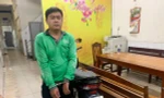 Bắt đối tượng đâm tài xế xe ôm cướp tài sản