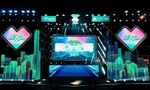Lộ diện sân khấu hoành tráng trước giờ khai mạc Sóng Festival 