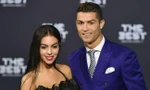 Chuyện tình của Ronaldo và bạn gái được làm thành phim tài liệu