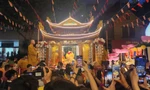 Hơn 16 triệu lượt người chiêm bái xá lợi Phật ở Việt Nam trong suốt một tháng