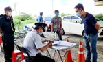 Kiểm tra phương tiện vào địa bàn tỉnh Long An.