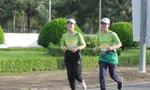 Tiếp tục thông điệp 'chống biến đổi khí hậu' tại giải chạy lớn nhất miền Tây
