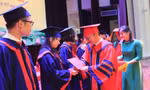 Lễ trao bằng tốt nghiệp tại trường Đại học Y dược, Đại học Quốc gia Hà Nội. Ảnh Umphn