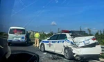 Xe cứu thương tông xe CSGT trên cao tốc Trung Lương - Mỹ Thuận