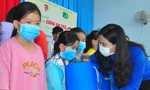Hội Đồng Đội Trung ương trao tặng 100 phần quà cho học sinh Trà Vinh