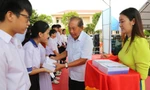 Hỗ trợ, động viên ngư dân vươn khơi, bám biển