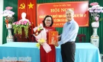Bến Tre trao quyết định về công tác cán bộ