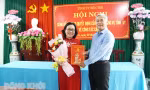 Bến Tre trao quyết định về công tác cán bộ