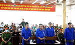 Chủ tiệm vàng cùng đồng phạm hầu tòa vì buôn lậu vàng qua biên giới