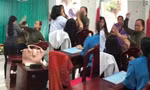 Khai trừ đảng, buộc thôi việc giáo viên hành hung đồng nghiệp tại Vĩnh Long