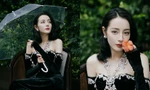 Địch Lệ Nhiệt Ba hóa quý cô yêu kiều, nhan sắc ‘bùng nổ’ mạng xã hội