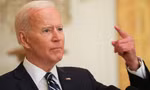 Ông Biden trong cuộc họp báo chính thức đầu tiên tại Nhà Trắng. Ảnh: Reuters