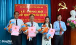 Phó bí thư Tỉnh ủy, Chủ tịch UBND tỉnh Cao Tiến Dũng trao quyết định bổ nhiệm cho các đồng chí Phan Trung Hưng Hà, Trần Thị Vũ Hậu và Võ Văn Lý