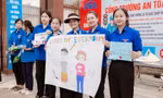 Những bóng hồng tình nguyện mùa thi 2023
