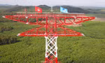 Tự hào lá cờ Đoàn phấp phới tung bay trên cột điện 500kV mạch 3 đoạn qua Nghệ An