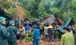 Mưa lũ, sạt lở đất trên diện rộng, Nghệ An khẩn cấp di dời hàng trăm người đến nơi an toàn
