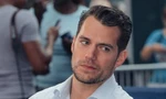 Không chỉ "quyến rũ nhất thế giới", Henry Cavill còn có biệt danh "mỹ nam mọt sách"