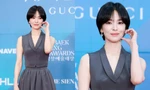 Song Hye Kyo phản ứng ra sao khi “đụng độ” tình cũ, tình tin đồn ở Baeksang 2025?