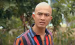 Bí mật thú vị phía sau màn cạo trọc đầu cho vai diễn của Doãn Quốc Đam ở “Phố Trong Làng”