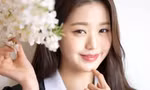 ‘Nữ idol chân dài’ bỗng vướng rắc rối vì mặc quần siêu ngắn làm động tác nhạy cảm này 