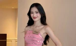 Miss World 2025: Hoa hậu Ý Nhi khoe bờ vai mắc áo đẹp tựa Jennie BLACKPINK