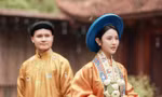 Quang Hải - Chu Thanh Huyền hé lộ ảnh cưới đầu tiên, khoe cuộc sống chung ngọt ngào