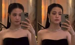 Vì sao fan thích thú với tấm ảnh Jisoo BLACKPINK selfie bằng điện thoại "ba mắt"?