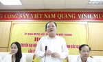 Ông Trần Công Thắng (ở giữa) - Ủy viên Ban Thường vụ Tỉnh ủy Bắc Giang có đơn xin nghỉ hưu trước tuổi. Ảnh: Nguyễn Thắng