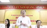 Ông Trần Công Thắng (ở giữa) - Ủy viên Ban Thường vụ Tỉnh ủy Bắc Giang có đơn xin nghỉ hưu trước tuổi. Ảnh: Nguyễn Thắng