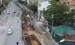 Sau 4 tháng tạm dừng, đường Âu Cơ - Nghi Tàm thi công trở lại