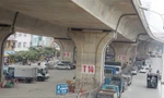 Pata mostu Vinh Tuy je zasažena a poškozena