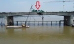 Cận cảnh cầu Vĩnh Tuy 2 chuẩn bị hợp long vượt sông Hồng 