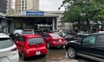 Khung cảnh trái ngược ở các trung tâm đăng kiểm Hà Nội: Nơi quá tải, chỗ đìu hiu