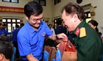 Đoàn công tác T.Ư Đoàn trao quà cho các thương bệnh binh Hà Nam