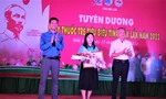 ‘Tôi tiếp bước tình yêu của mẹ và đang viết ước mơ ngành y’