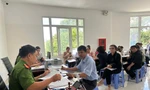 Công an Đắk Lắk làm việc xuyên ngày nghỉ để thu hồi, cấp đổi con dấu