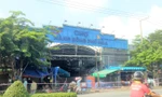Cảnh sát chăng dây ngưng hoạt động chợ Đầu Mối lớn nhất Bình Dương