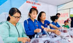 Những bữa sáng 0 đồng tặng công nhân nghèo Bình Dương 