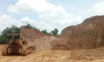 Công ty của một cựu cảnh sát bị điều tra vì khai thác khoáng sản trái phép