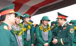 Bình Dương có 18 cán bộ công chức lên đường nhập ngũ