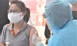 Bình Dương tiêm vét vắc xin cho người lao động, sẽ có chế tài sau chiến dịch