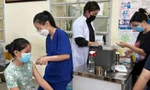 COVID-19 đang âm ỉ khó lường, hơn 30.000 trẻ em ở Bình Dương đồng loạt đi tiêm chủng