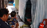 'Phòng giải nhiệt' giữa khu trọ nóng như lò hơi ở TPHCM