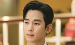 Kim Soo Hyun đáp trả