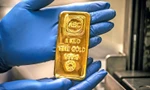 Giá vàng thế giới giảm mạnh, đồng USD vọt tăng